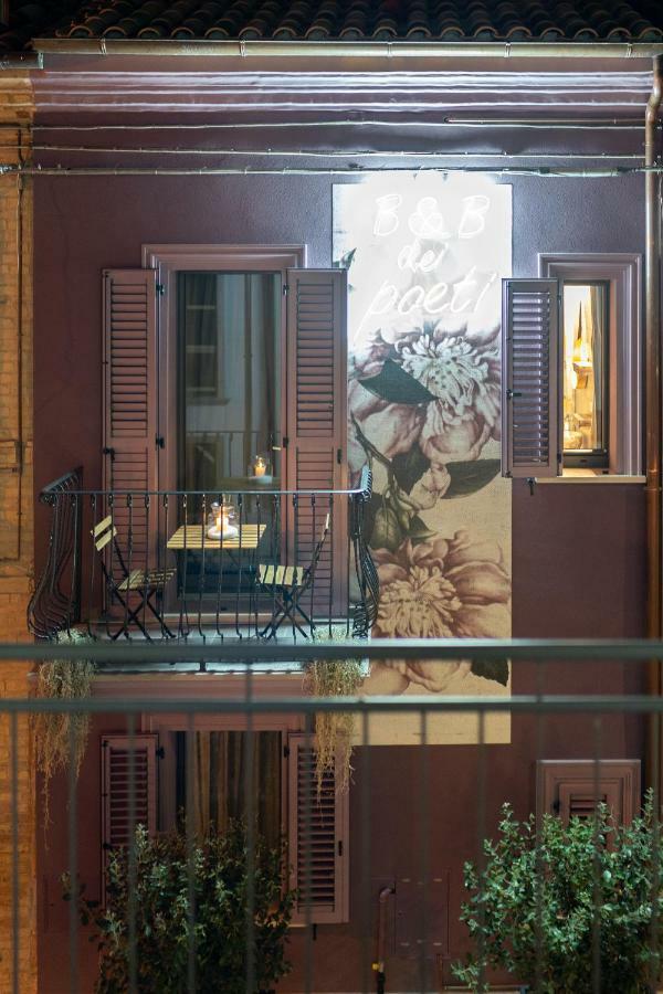B&B Dei Poeti ชิวิตาโนวา มาร์เค ภายนอก รูปภาพ